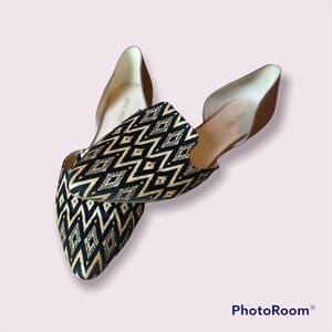 Nine West Black and Gold Flats Size 8